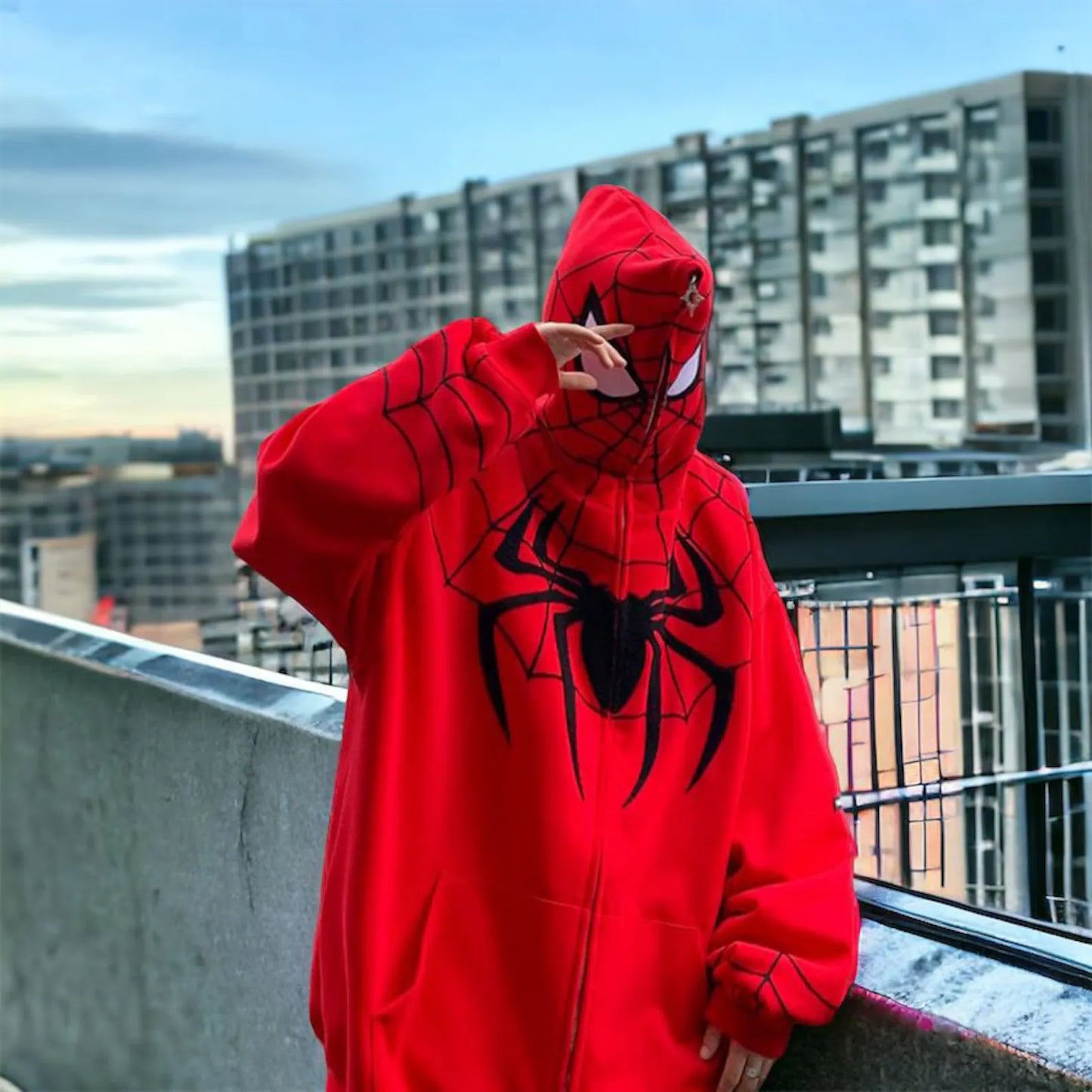 Red Spiderman Hoodie ⭐⭐⭐⭐ (4.5/5)